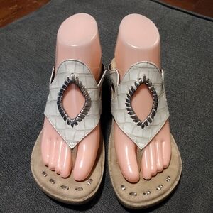 MODZORI reversibles Lirah Flip Sandal